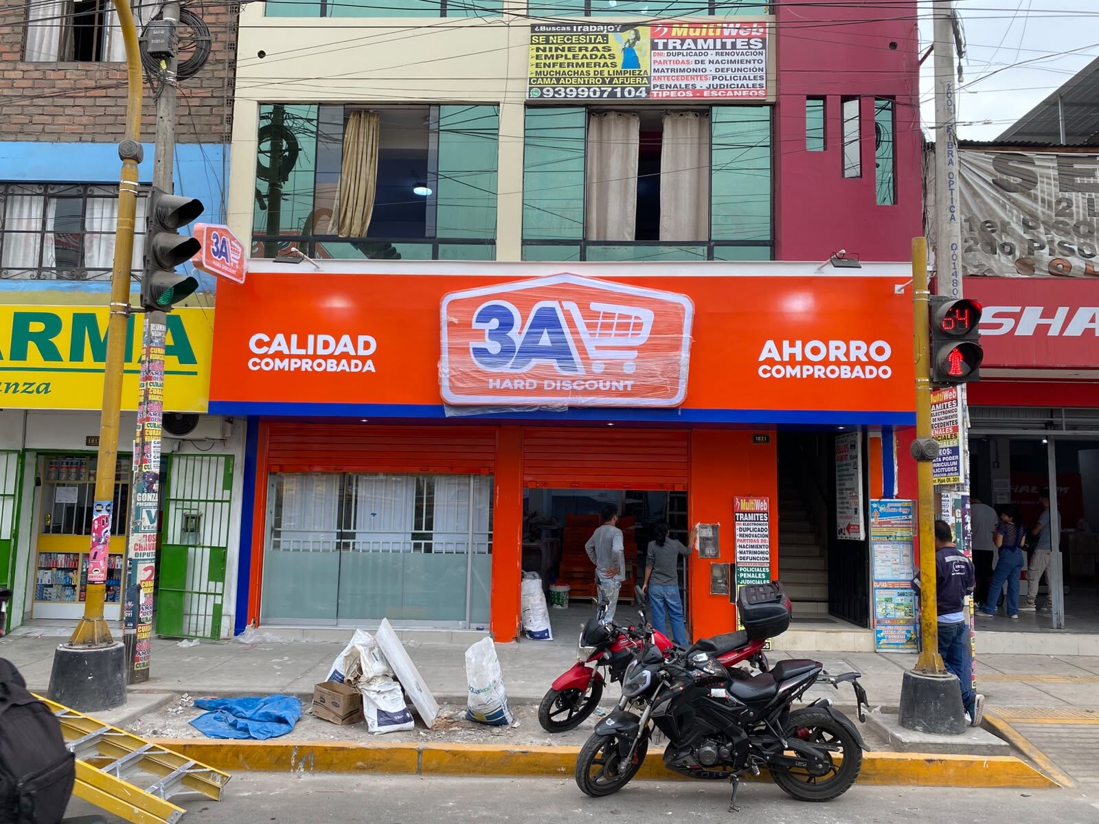 Implementación tiendas 3A Lima