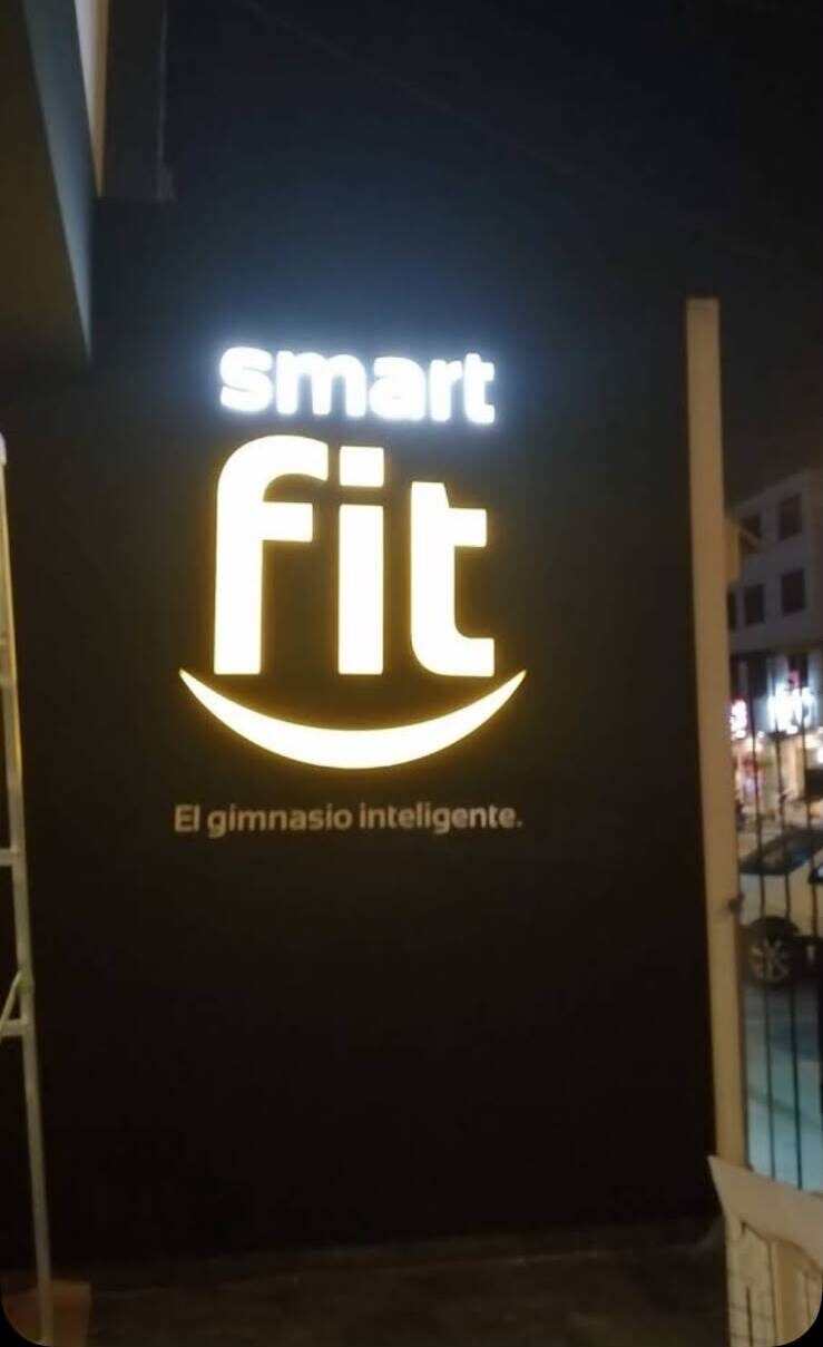Letreros luminosos varios
